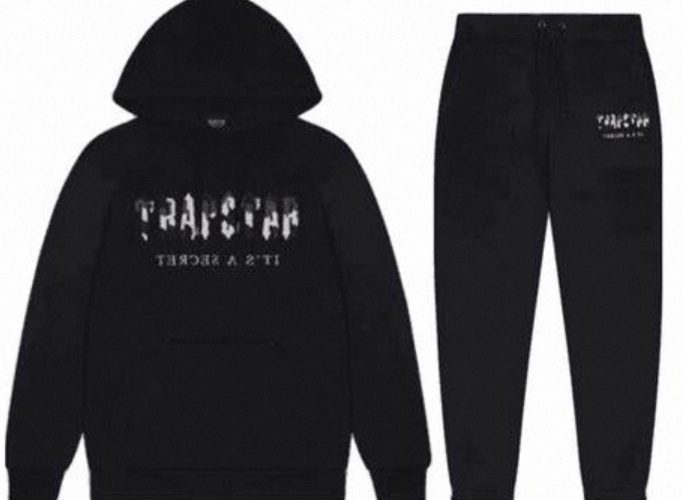 trapstar tracksuit