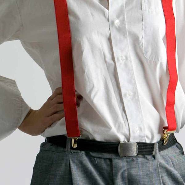 can you wear a belt with suspenders