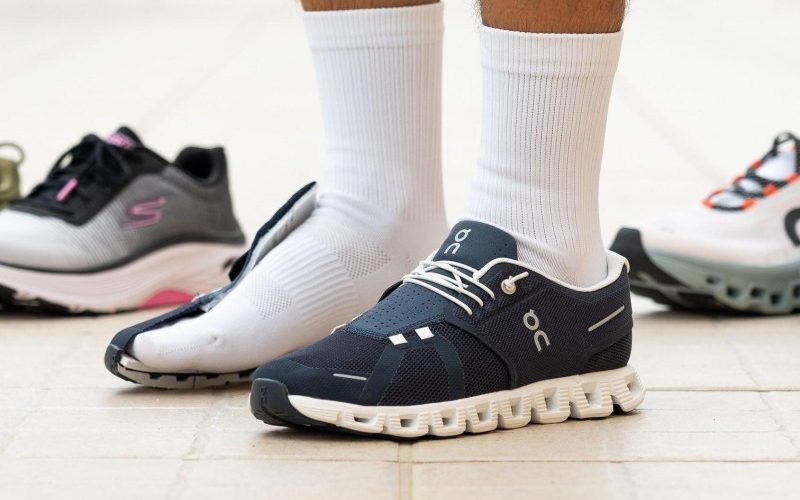 minimalist running shoes for natural movement