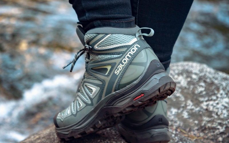 waterproof hiking shoes for rainy weather