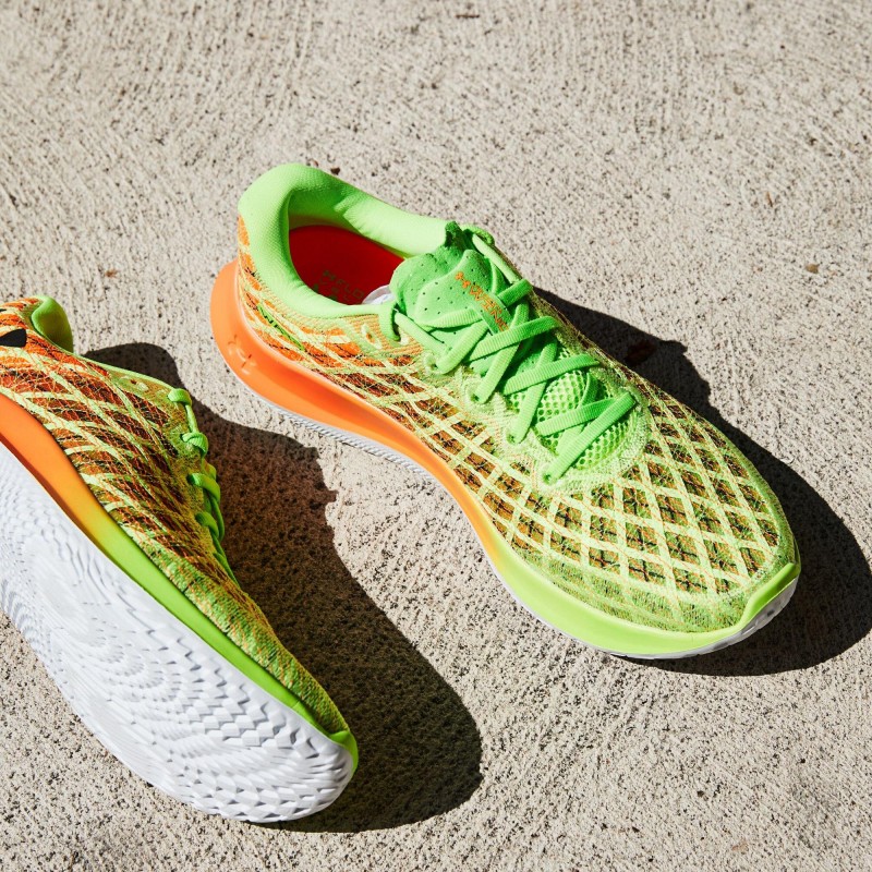 wide-fit running shoes for men with large feet